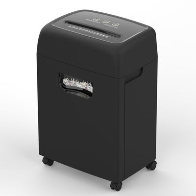 20L紙粉砕機 18枚のA4紙とクレジットカード C281P