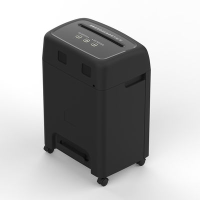 20L紙粉砕機 18枚のA4紙とクレジットカード C281P